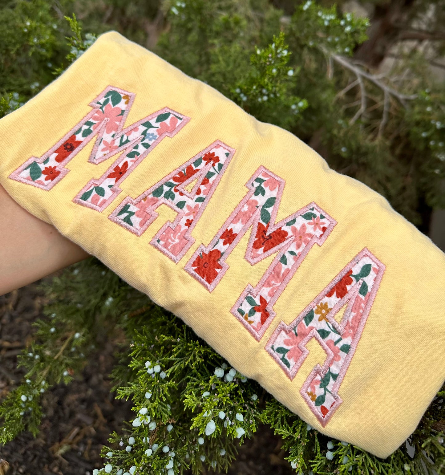 Mama Appliqué T