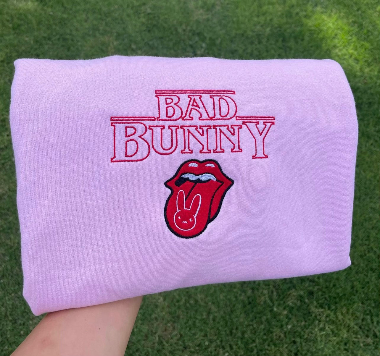 Bad Bunny Kiss